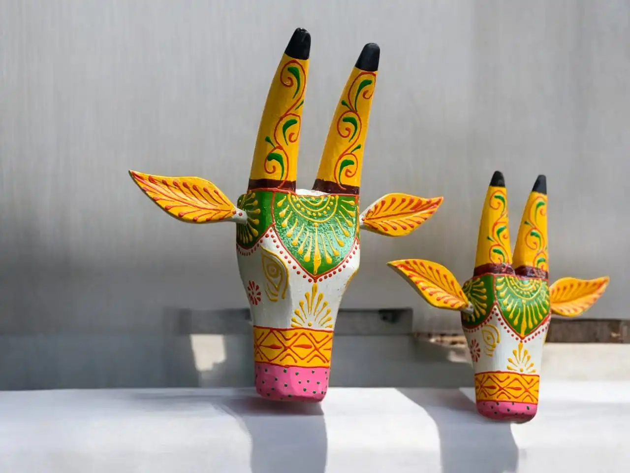 Wooden Hand-painted Cow Face Wall Decor